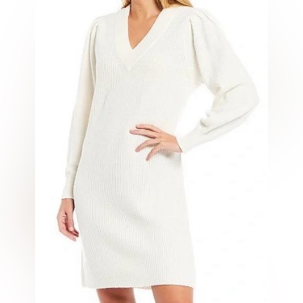 Chelsea & Violet Long-sleeve Sweater Dress Size Medium